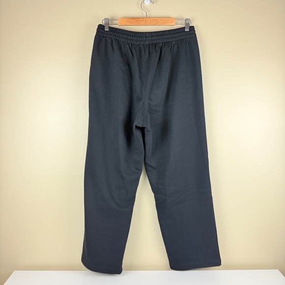 NWT Women's Adidas Soft Fleece Lined Straight-Leg Sweatpants M - Picture 2 of 14